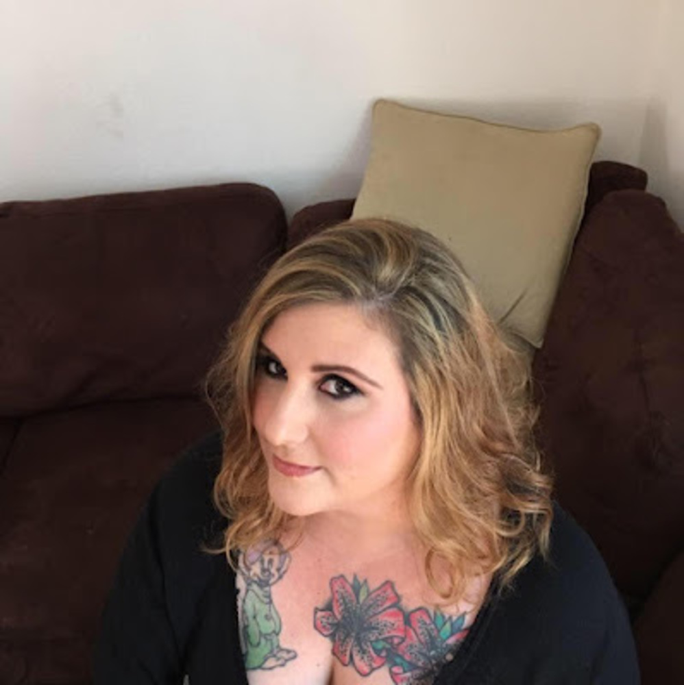 Meet your Posher, Tabitha